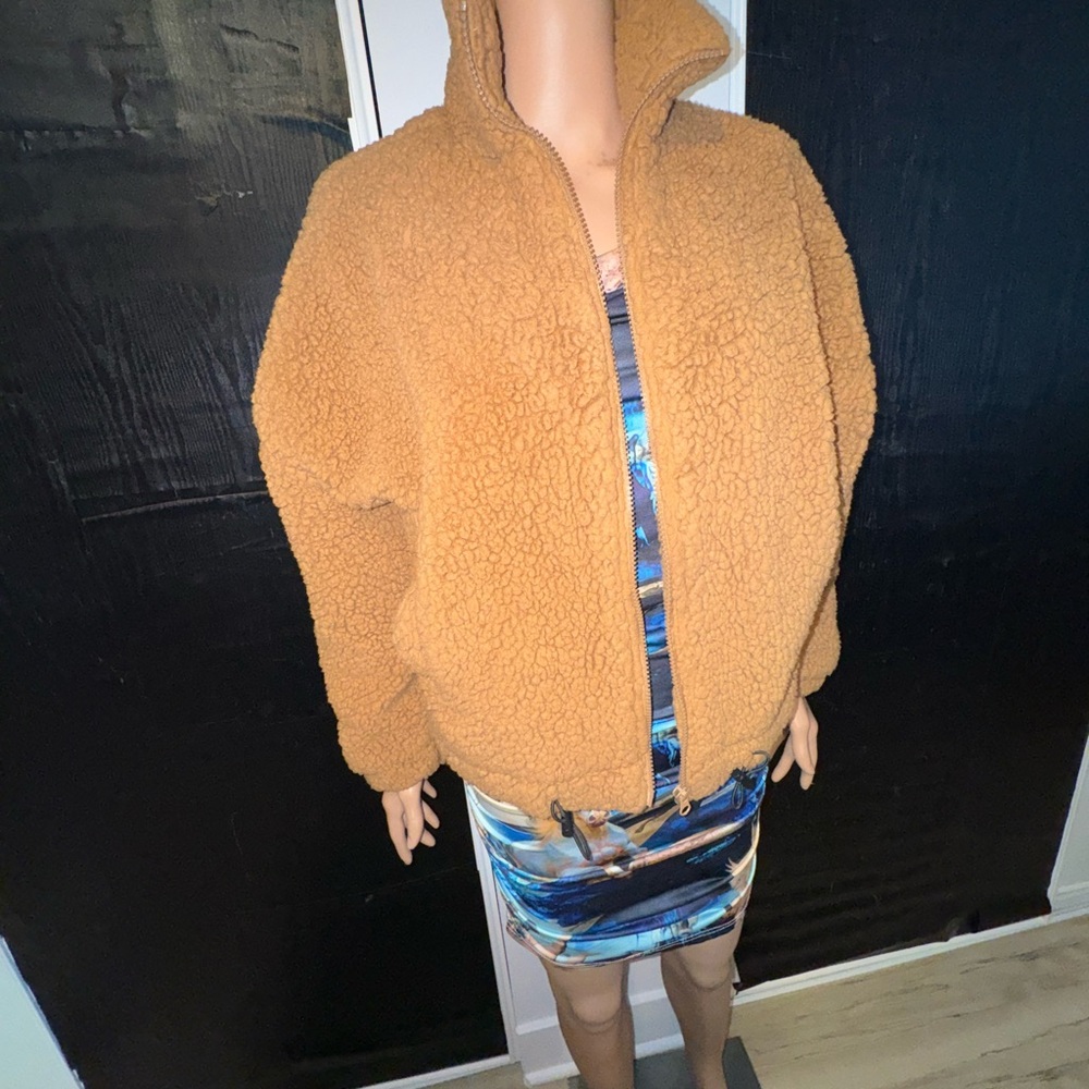 Time and Tru Tan Teddy Jacket Plush Oversized Fit